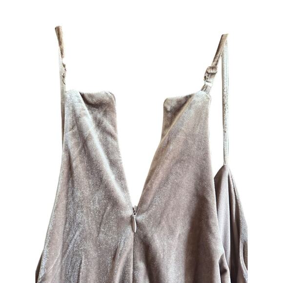 Velour Simply Styled Champagne Crop Racerback Jumpsuit, Women's medium Petite EU - Picture 6 of 10